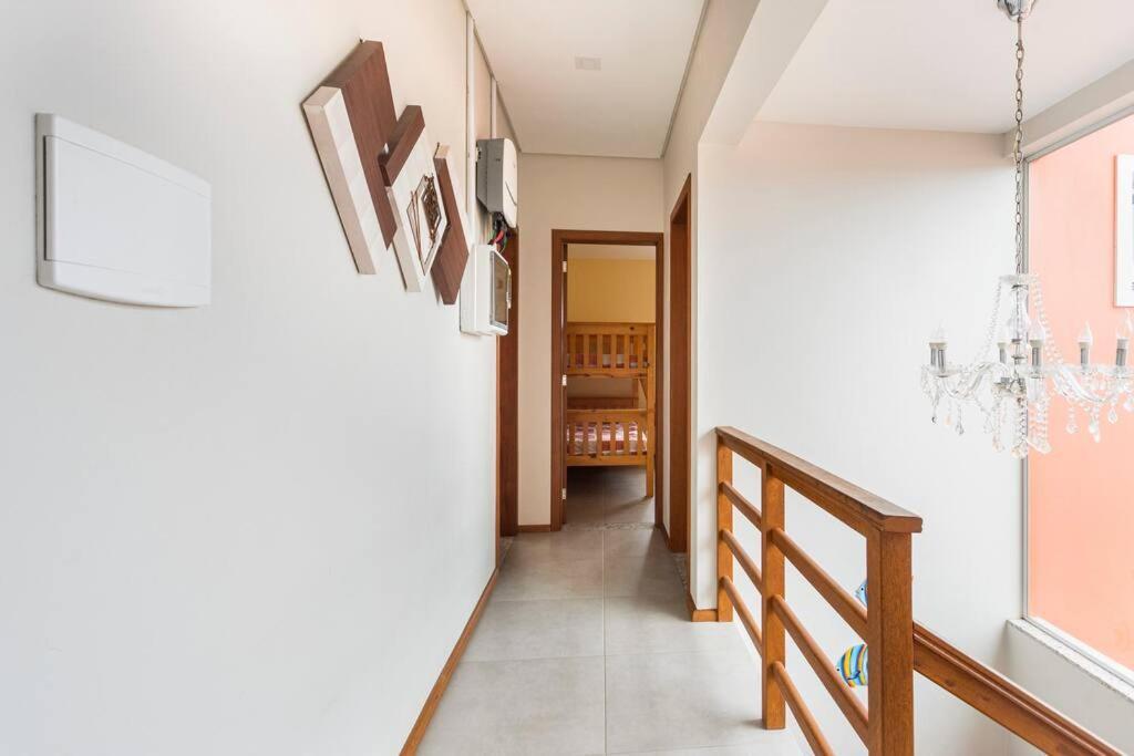 Casa Em Garopaba - Piscina - Forno Para Pizza - Ar Condicionado - 3 Quartos エクステリア 写真